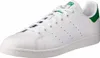 A white Adidas Stan Smith sneaker with green accents. Náhled obrázku produktu
