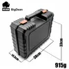 A black tool case with orange latches is shown from a diagonal angle, with dimensions and weight indicated by overlaid text. Produktbild-Vorschau