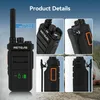 Collage of product details for a walkie-talkie, with close-ups of buttons and features, and a main image of the product. Anteprima dell’immagine prodotto
