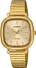 A close-up studio shot of a gold Casio watch. Voir les images du produit