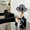 Gilde Figur, Mann, "Gentleman mit Whiskyglas", Poly, grau, Anteprima dell’immagine prodotto 9