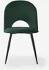 A single dark green velvet chair with black metal legs is shown from the front against a white background. Anteprima dell’immagine prodotto