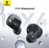 A pair of black wireless earbuds are shown against a light gray and white background with water droplets. Anteprima dell’immagine prodotto