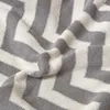 HOMESCAPES Tagesdecke mit Chevron-Muster, 100% Baumwolle, Produktbild-Vorschau 4