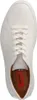 A top-down view of a white sneaker with white laces. Produktbild-Vorschau