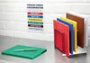 A kitchen scene with color-coded chopping boards and a sign about preventing cross-contamination. Anteprima dell’immagine prodotto