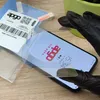 A phone screen protector is being applied to a smartphone. Produktbild-Vorschau