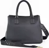 A black Valentino Bags handbag is shown against a white background. Produktbild-Vorschau