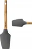 A spatula with a wooden handle and a gray silicone head, shown from two angles. Anteprima dell’immagine prodotto