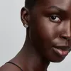 Kolczyki PANDORA MOMENTS w kształcie serca z motylem Podgląd zdjęcia produktu 2