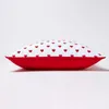 HOMESCAPES Taie d'oreiller en coton avec cœurs rouges, 60 x Voir les images du produit 3