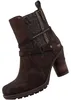 Auf dem Bild ist ein brauner Stiefel zu sehen der von der linken Seite gezeigt wird. Der Stiefel hat eine glatte Oberfläche und eine leicht profilierte Sohle. Produktbild-Vorschau