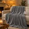 Gözze Premium Wohn- & Kuscheldecke Montana 150x200cm, Produktbild-Vorschau 12