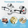 A close-up view of a thermostatic shower faucet with accompanying feature callouts. Produktbild-Vorschau