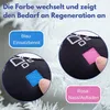 Close-up of two moisture-absorbing pads, one blue and one pink, with text overlays explaining their function. Produktbild-Vorschau