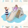 Two young children playing on a wooden climbing triangle with a slide indoors, set against a stylized cloud background with icons and text highlighting developmental benefits. Anteprima dell’immagine prodotto