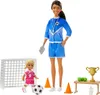 Poupée Barbie entraîneur de football (blonde) et Voir les images du produit 11