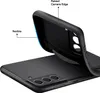 A black phone case is shown partially covering a black smartphone, highlighting its features. Anteprima dell’immagine prodotto