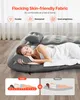 A woman sleeping on an inflatable mattress with feature callouts and comparison diagrams. Náhled obrázku produktu