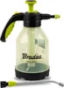 A clear product shot of a hand-pump sprayer on a white background. Anteprima dell’immagine prodotto