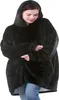 Kuschelige Hoodie Decke mit Ärmeln - Vielseitiger Produktbild-Vorschau 4