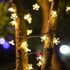 Lampes solaires de jardin fleuries 7m 50LED blanc chaud Voir les images du produit 3