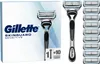 A Gillette Skinguard Sensitive razor and replacement blades are displayed on a white background. Anteprima dell’immagine prodotto