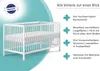 A white baby crib is shown with a mattress, and feature callouts are listed next to it. Produktbild-Vorschau