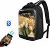 A black backpack with an LED display showing a picture of white tulips, next to icons representing Bluetooth and a smartphone connected via Wi-Fi. Anteprima dell’immagine prodotto