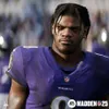 A digital rendering of a football player in a purple uniform, with the Madden 25 logo visible. Podgląd zdjęcia produktu