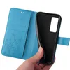 A hand holding a blue flip phone case. Produktbild-Vorschau