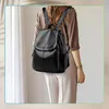 J&W City-Rucksack für Damen Bretda schwarz One size Produktbild-Vorschau 2