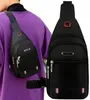 Herren Umhängetasche oder Mini-Rucksack - Vielseitigkeit Produktbild-Vorschau 2