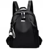 Damenrucksack - Urbaner Lebensstil - Stilvoll und praktisch Produktbild-Vorschau 5
