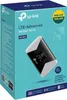 The image shows the packaging of a TP-LINK M7450 mobile Wi-Fi device. Produktbild-Vorschau