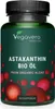 A product shot of a bottle of Vegavero Astaxanthin Bio Öl. Produktbild-Vorschau