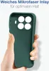 A hand holding a dark green smartphone case. Produktbild-Vorschau