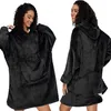 Kuschelige Hoodie Decke mit Ärmeln - Vielseitiger Produktbild-Vorschau 3