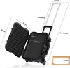 A diagram showing the dimensions of a black transport case with wheels and an extendable handle. Produktbild-Vorschau