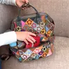 Handgefertigter City Backpack Pachwork Rucksack Blumen Produktbild-Vorschau 9