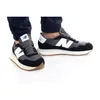 A pair of New Balance sneakers on a white background. Podgląd zdjęcia produktu
