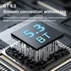 Close-up of a microchip with text overlay describing Bluetooth technology. Produktbild-Vorschau