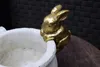 Dekofigur Hase kletternd gold H8,5cm Produktbild-Vorschau 3