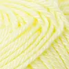 Close-up of yellow yarn. Produktbild-Vorschau