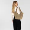 GUESS Shopper Handtasche Calista Latte Logo : Latte Logo Produktbild-Vorschau 19