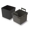 Two plastic planters are shown against a white background. One is a solid black planter, and the other is a gray planter with handles, appearing to be an insert. Anteprima dell’immagine prodotto