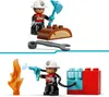 LEGO DUPLO Town Löschauto mit Schlauch und Feuerwehrmann- Produktbild-Vorschau 4