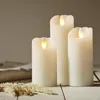 LED Kerze 'Glow' - Echtwachs - gelbe flackernde LED - Timer - H: 10cm, D: 5,5cm - weiß Produktbild-Vorschau