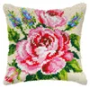 Coussin au crochet Kit DIY Roses - Kit coussin au crochet Voir les images du produit 1