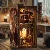 Book Nook miniature house - kavárna Náhled obrázku produktu 11